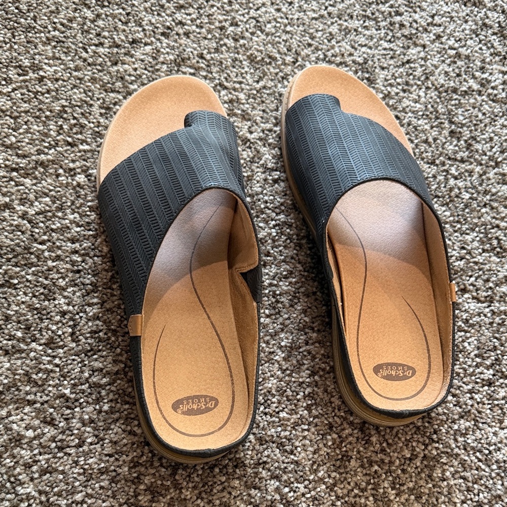 Dr. Scholl's Black Strap Tan Footbed Slide Sandals